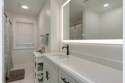 17 School St. #A, Hudson, MA 01749 - Photo 12