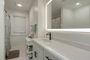 17 School St, Hudson, MA 01749 - Photo 12