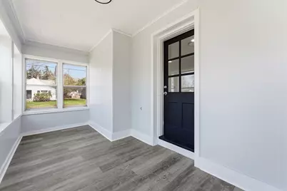 21 Wrona St, Springfield, MA 01151 - Photo 6