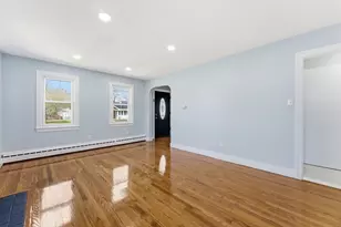 21 Wrona St, Springfield, MA 01151 - Photo 16