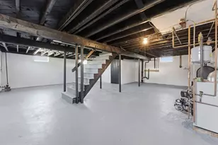 21 Wrona St, Springfield, MA 01151 - Photo 32