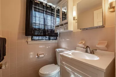 225 No Main St., Northbridge, MA 01588 - Photo 10