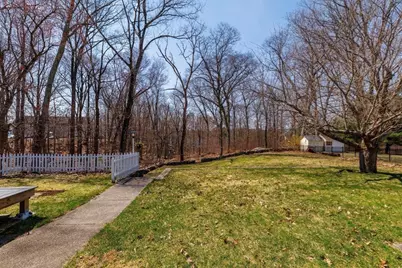 225 No Main St., Northbridge, MA 01588 - Photo 32