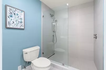 110-112 Cypress St #PH3, Brookline, MA 02445 - Photo 12