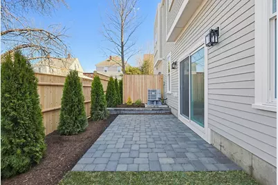 257R Market Street #C, Boston, MA 02135 - Photo 4