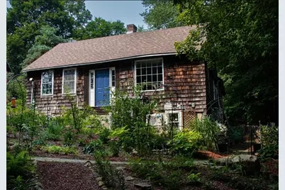 10 Bates Hl, Sturbridge, MA 01518 - Photo 4