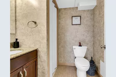 46 Clairmont St, Lynn, MA 01904 - Photo 22