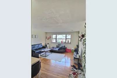 1039 Commonwealth Ave #18, Boston, MA 02215 - Photo 2