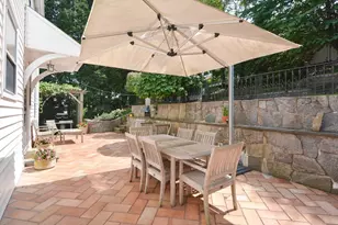 10 Radcliffe Rd, Belmont, MA 02478 - Photo 2
