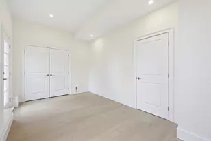 257 R Market St, Boston, MA 02134 - Photo 36