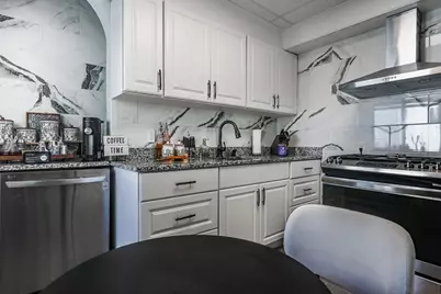 471-473 Division St, Fall River, MA 02721 - Photo 6