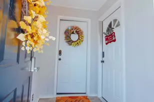 140 Pinehurst Ave, Swansea, MA 02777 - Photo 8