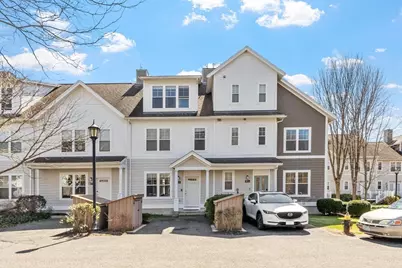 7 Lark Dr #202, Boston, MA 02126 - Photo 4