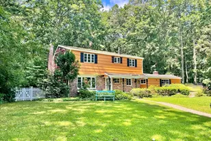 17 Brentwood Rd, Sudbury, MA 01776 - Photo 2