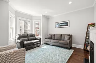372 Silver St, Boston, MA 02127 - Photo 4