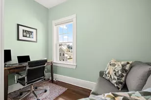 372 Silver St, Boston, MA 02127 - Photo 18