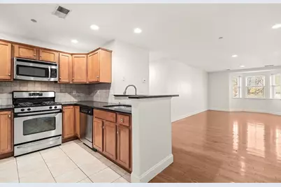 120 Wyllis Ave #103, Everett, MA 02149 - Photo 2