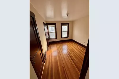 18 Vermont #3, Somerville, MA 02145 - Photo 4