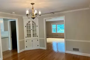 84 Cleveland Rd, Wellesley, MA 02482 - Photo 6