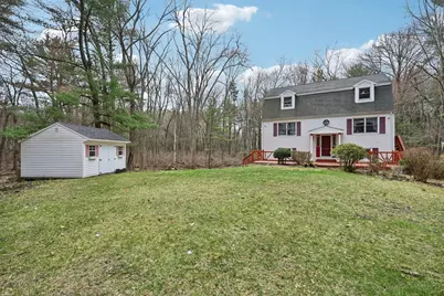 460 Shawsheen Ave, Wilmington, MA 01887 - Photo 2