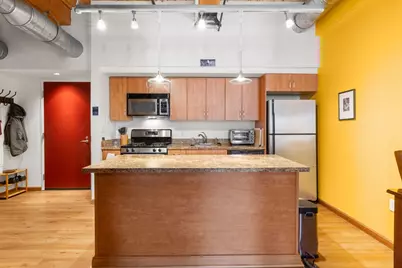 130 John St #107, Lowell, MA 01852 - Photo 2