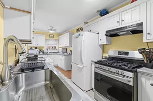 52 Point St, Fairhaven, MA 02719 - Photo 18