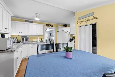 52 Point St, Fairhaven, MA 02719 - Photo 14