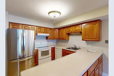 23 Greenleaves Drive #105, Amherst, MA 01002 - Photo 2