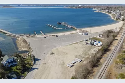 551 Shore Road, Bourne, MA 02532 - Photo 30