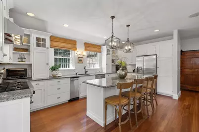 104 Standish St, Duxbury, MA 02332 - Photo 6