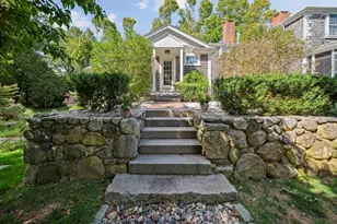104 Standish St, Duxbury, MA 02332 - Photo 34