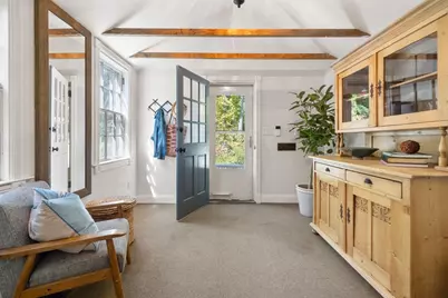 104 Standish St, Duxbury, MA 02332 - Photo 2