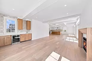 18 Honeysuckle Dr, Nantucket, MA 02554 - Photo 6