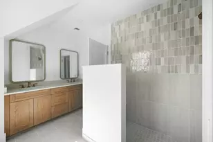 18 Honeysuckle Dr, Nantucket, MA 02554 - Photo 16