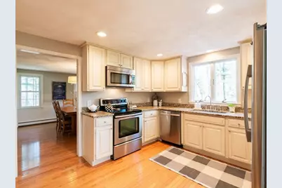 550 West St, Duxbury, MA 02332 - Photo 16