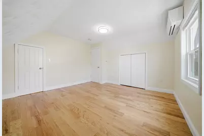 7 Pine St, Stoneham, MA 02180 - Photo 14