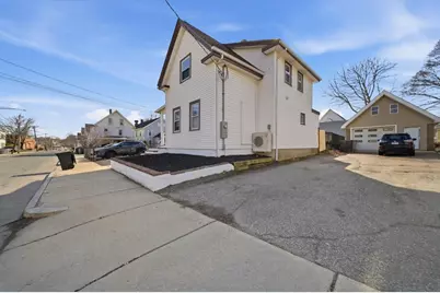 7 Pine St, Stoneham, MA 02180 - Photo 2