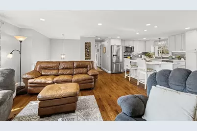 15 Skyline, Rutland, MA 01543 - Photo 4