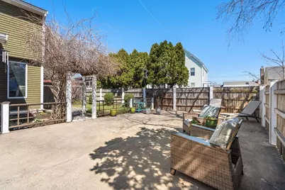 67 Lynnfield St, Lynn, MA 01904 - Photo 38