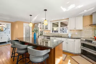 67 Lynnfield St, Lynn, MA 01904 - Photo 8