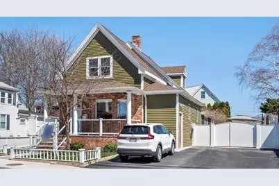 67 Lynnfield St, Lynn, MA 01904 - Photo 2