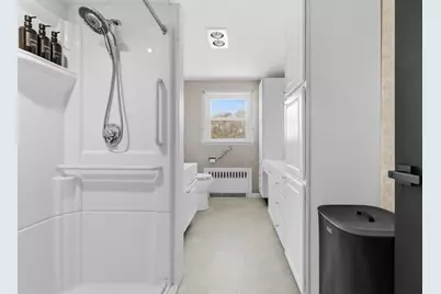 415 Chase Rd, Dartmouth, MA 02747 - Photo 22