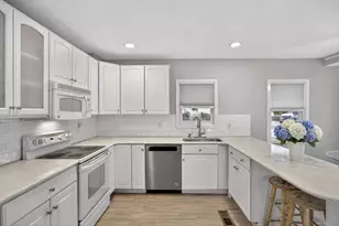 62 Fairway Dr, Plymouth, MA 02360 - Photo 10
