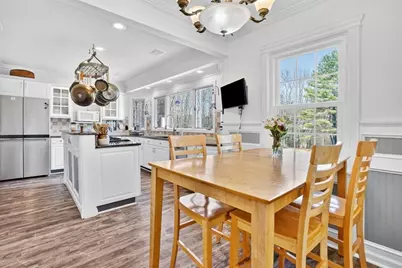 1542 S Branch Pkwy, Springfield, MA 01129 - Photo 12