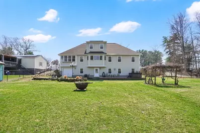 1542 S Branch Pkwy, Springfield, MA 01129 - Photo 2