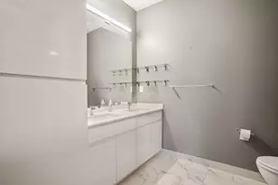 45 W 3rd St, Boston, MA 02127 - Photo 10