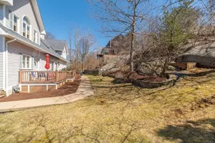 129 Thatcher Rd, Gloucester, MA 01930 - Photo 28