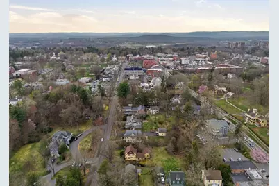 104 Spring St, Amherst, MA 01002 - Photo 36