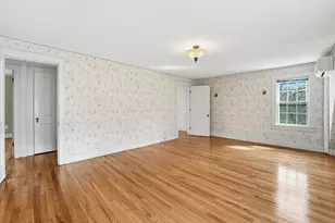 104 Spring St, Amherst, MA 01002 - Photo 18