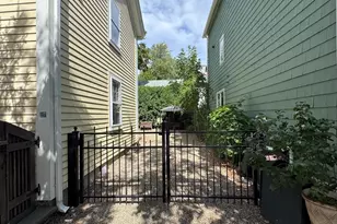 239 Mt Auburn St, Cambridge, MA 02138 - Photo 4